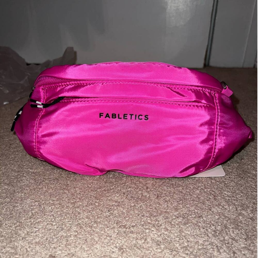 New Fabletics Modular Fanny Pack Pink Escape - Picture 3 of 5